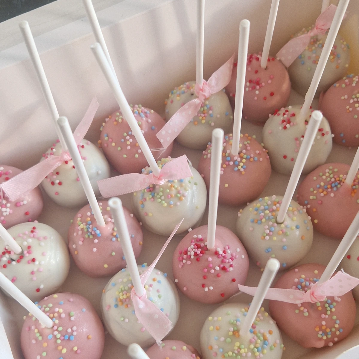 Cake Pops - Image 8